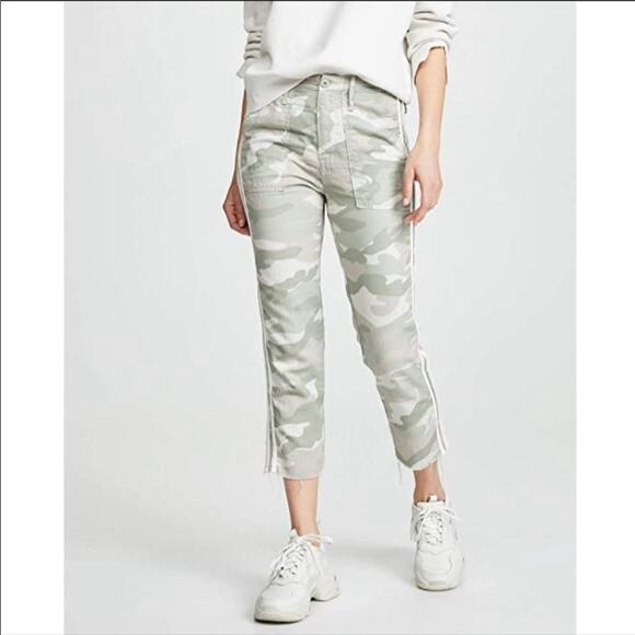 MOTHER the shaker chop crop Camo fray Pants - Picture 2 of 10